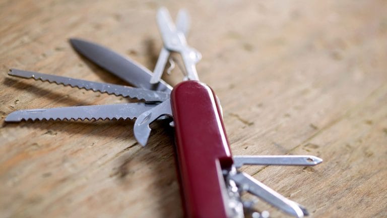 contrat-de-capitalisation-couteau-suisse